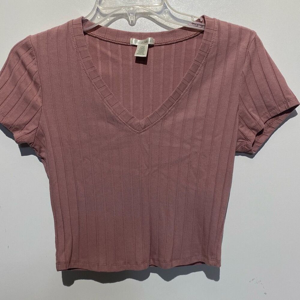 Bozzolo Women's Dusty Rose Ribbed V-Neck Short Sleeve Cropped Top Size Large